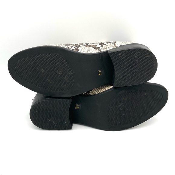 Steve Madden Laramie Snakeskin Booties Women’s Size 7.5 Block Heel Back Zip Goth - Picture 6 of 7